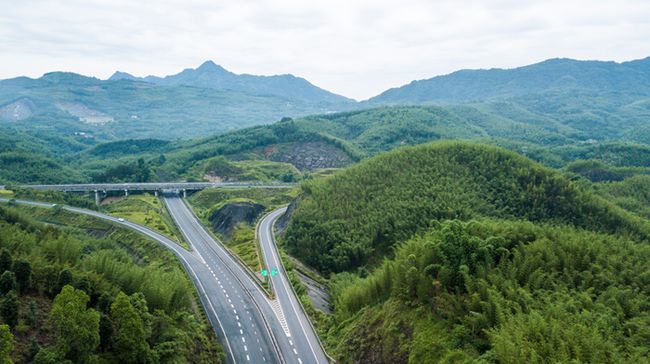 下载 (2).jpg